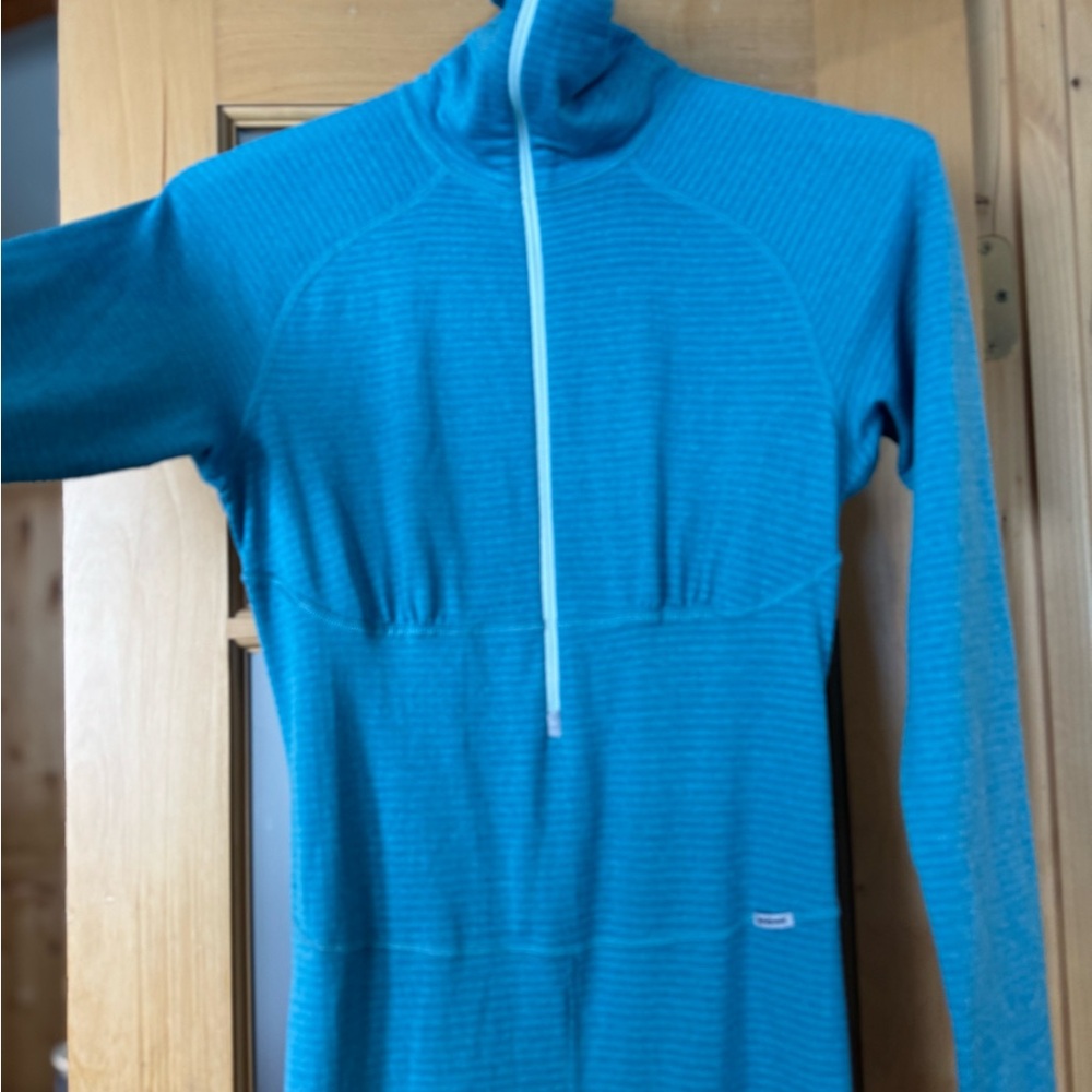 Lululemon Blue Long Sleeve Top